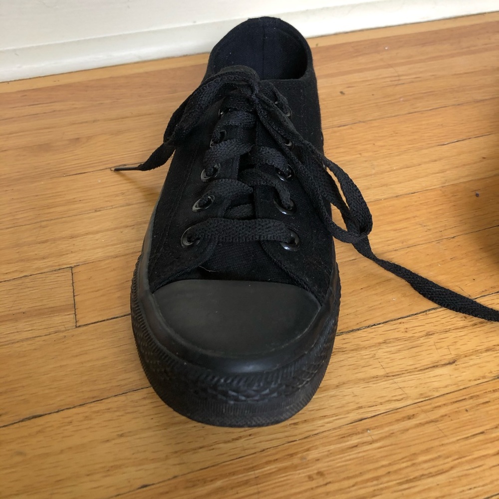 Sold- CONVERSE Black Chuck Taylors - Picture 4 of 9